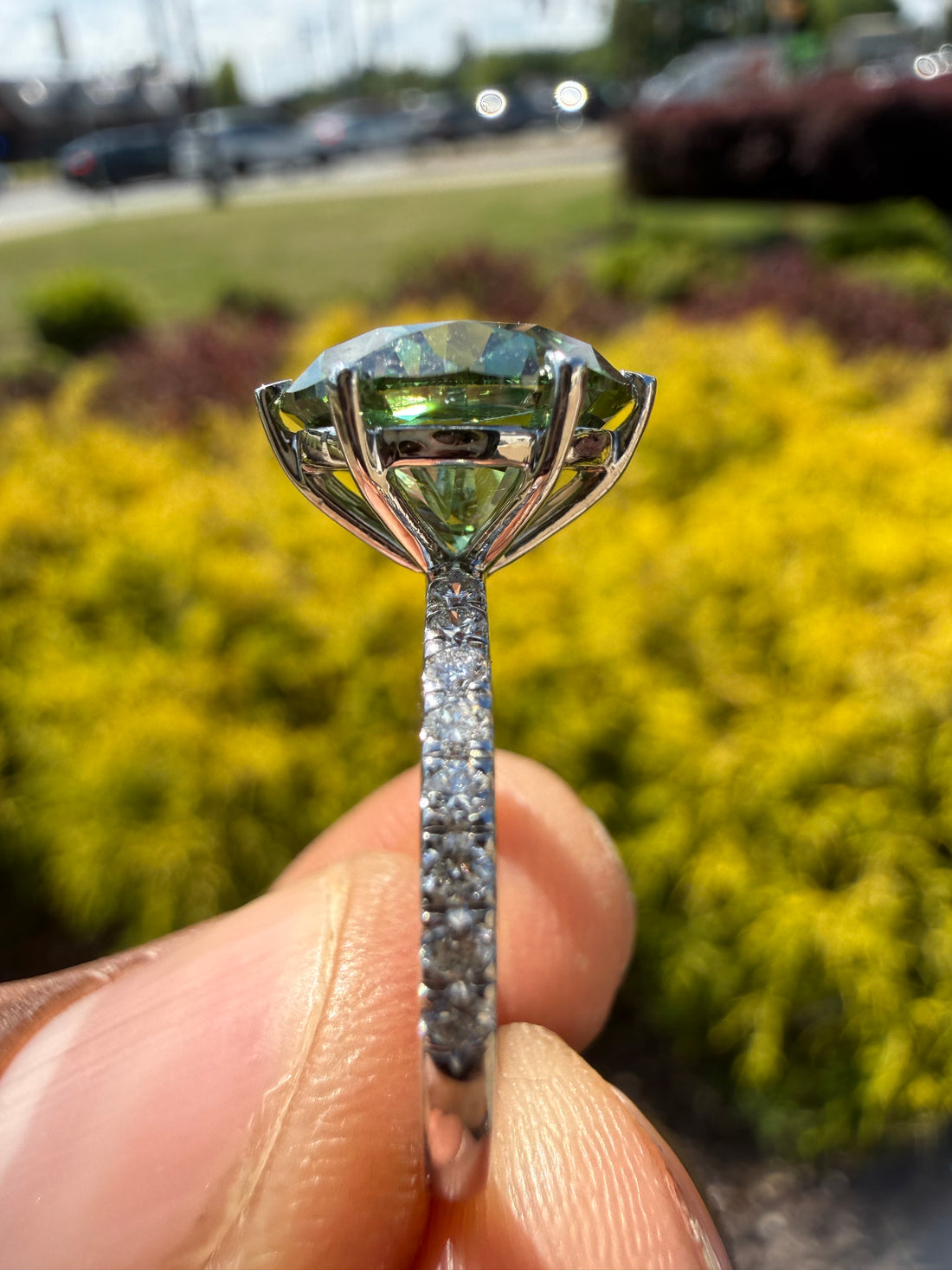 5.3 carat fancy green ring  handcrafted ring made with 14k gold in grown diamond