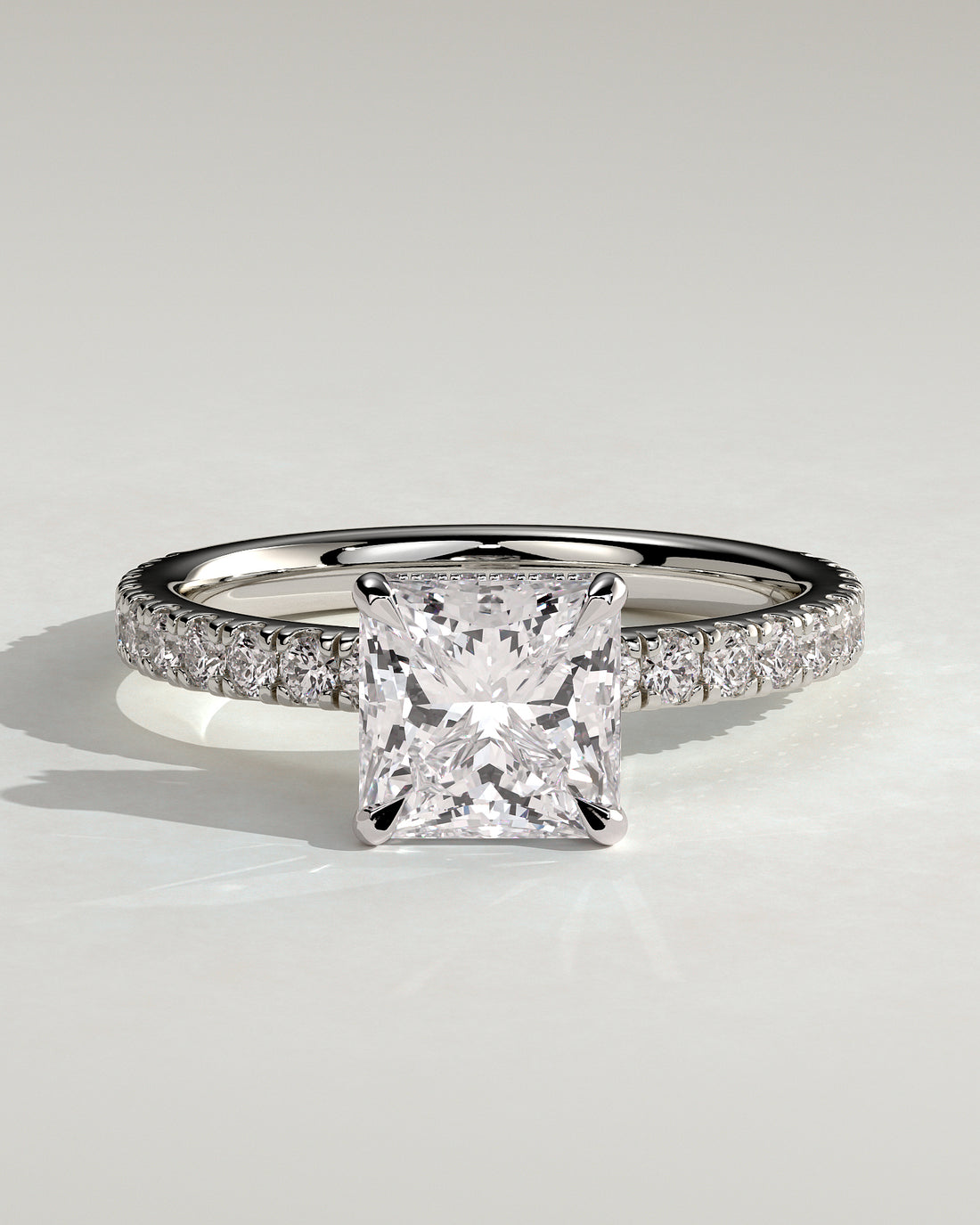 4 carat VS  cushion Ring  diamond Ring made with 14k gold handcrafted , Labgrown IgI certified center stone 4 carat , total ring 5 carat Diamond