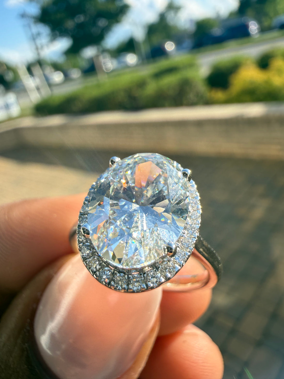 3 carat oval cut ring cut E vs IGI certified 3 carat center stone with special cut on side stone highly handcrafted in grown diamond 14k gold