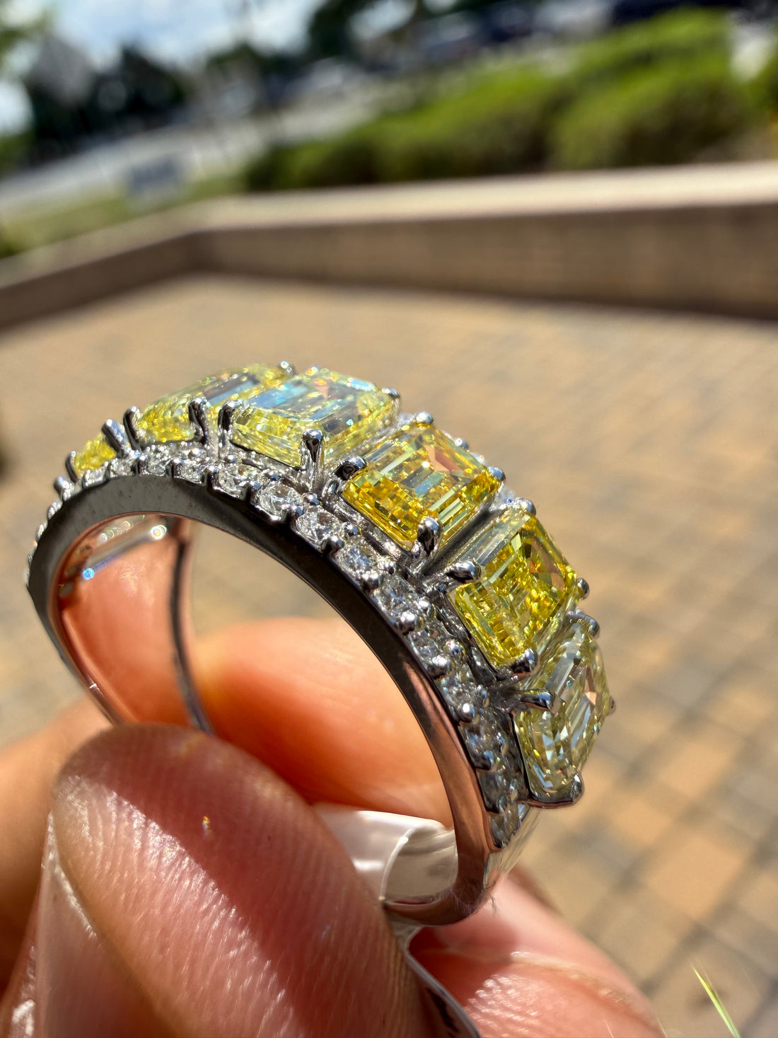 4 carat emerald cut fancy light yellow made with special cut on side carat handcrafted in grown diamond 14k gold