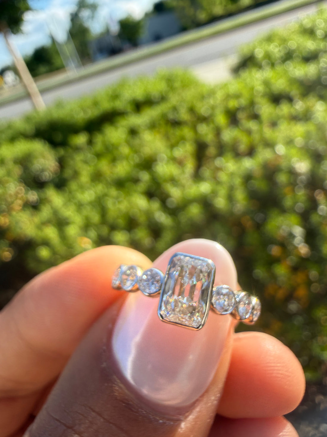 2 carat radiant cut special cut ring cut E vs IGI certified  stone with special cut on side stone highly handcrafted in grown diamond 14k gold ( made in gold )