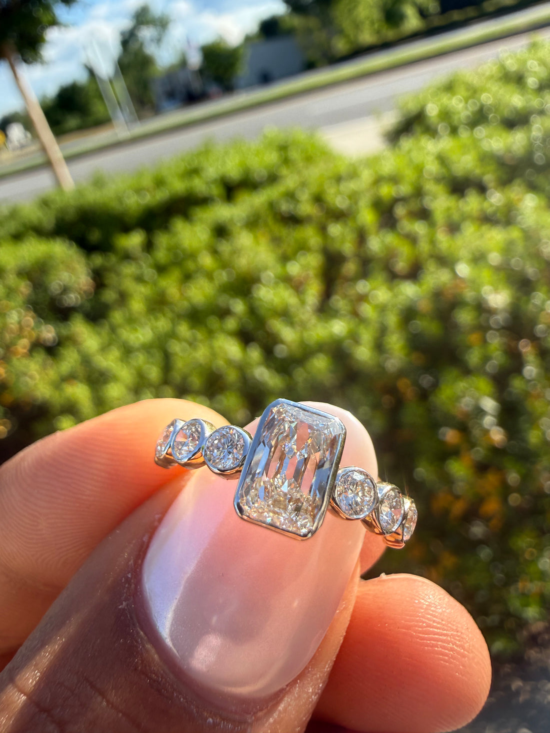 2 carat radiant cut special cut ring cut E vs IGI certified  stone with special cut on side stone highly handcrafted in grown diamond 14k gold ( made in gold )