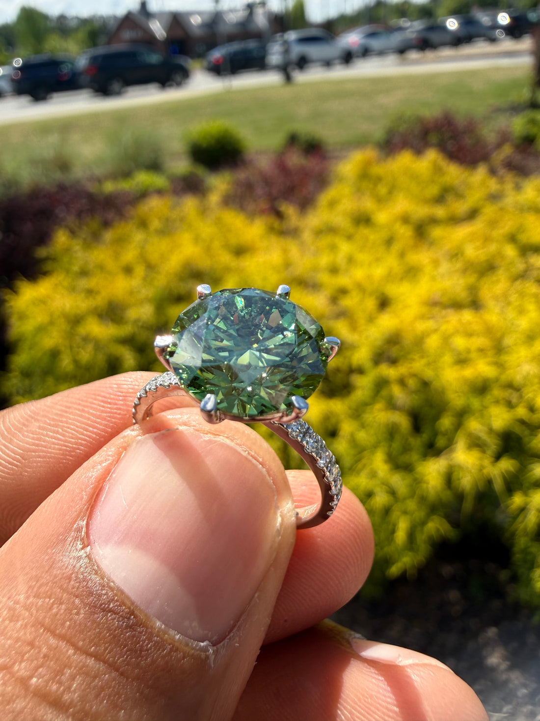 5.3 carat fancy green ring  handcrafted ring made with 14k gold in grown diamond