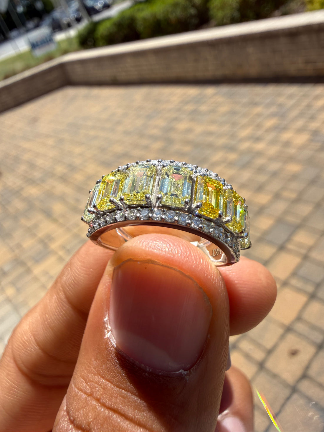 4 carat emerald cut fancy light yellow made with special cut on side carat handcrafted in grown diamond 14k gold