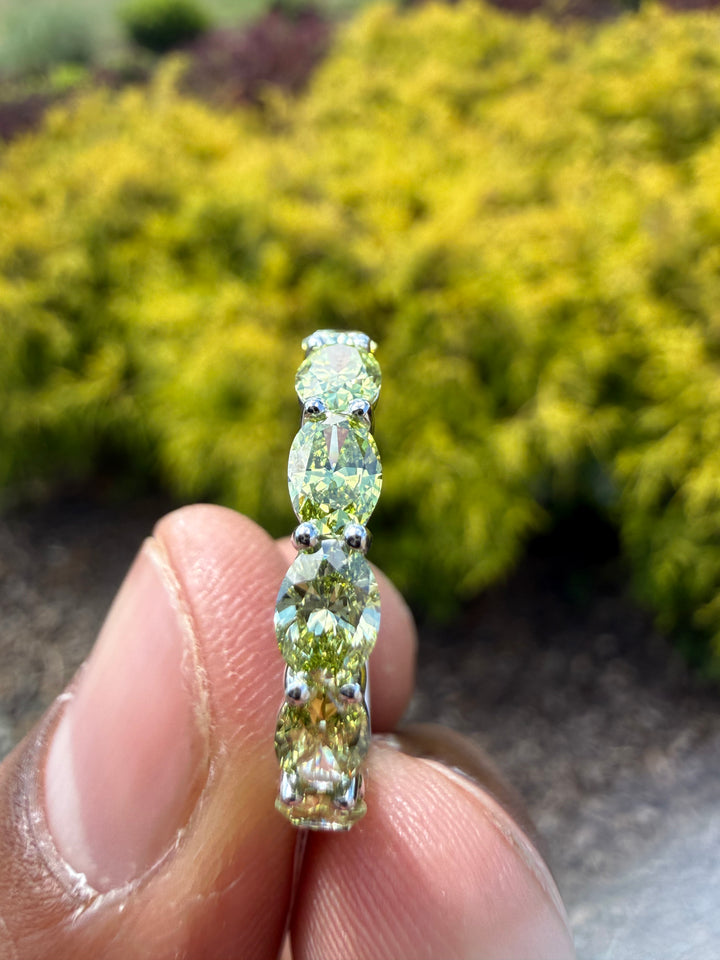 4  carat oval band fancy green ring  vvs  handcrafted ring made with 14k gold in grown diamond