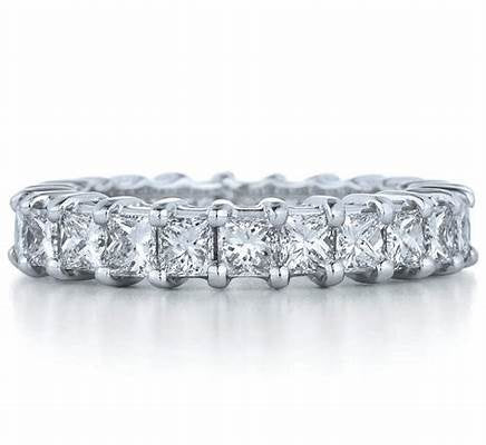 5 carat princess cut VVS handcrafted in 14k white gold made with VVS labgrown diamond highest color Eye clean