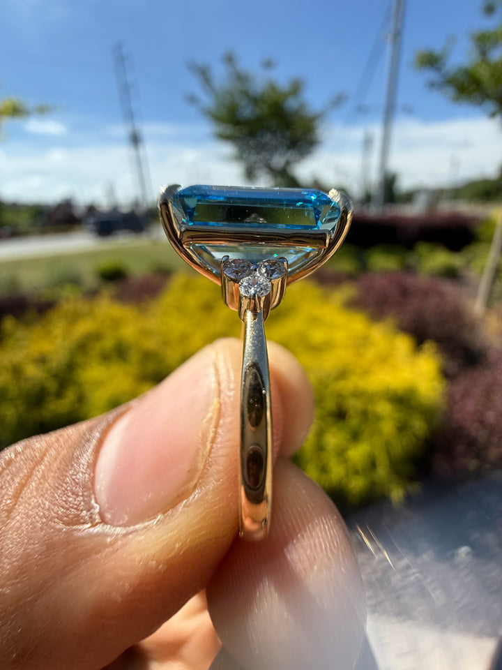 5.23 carat fancy blue igi certified stone Vs certified stonehandcrafted in color high cut with fancy blue stone in  ring handcrafted ring made with 14k gold in grown diamond igi certified