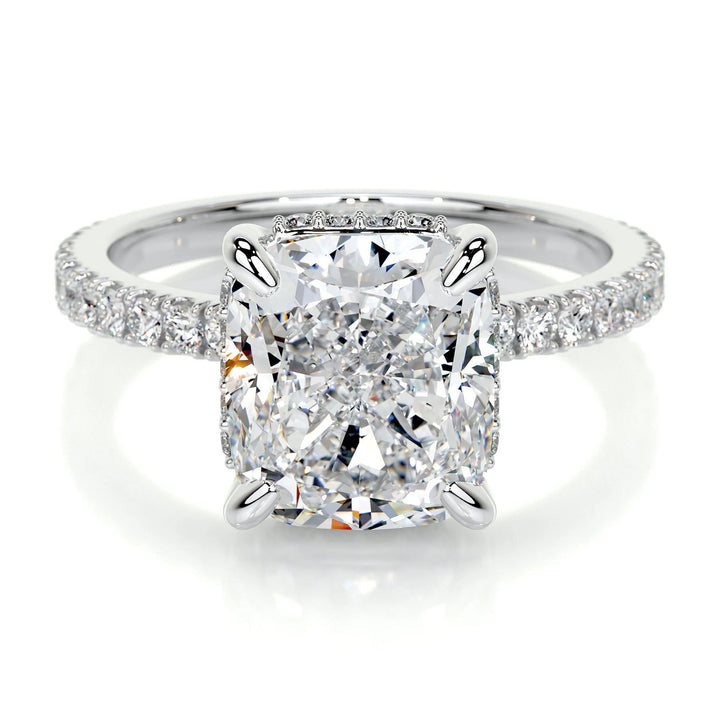 3 carat cushion center  ring VS1 . Eye Clean stone IGI certified , handcrafted in 14k gold
