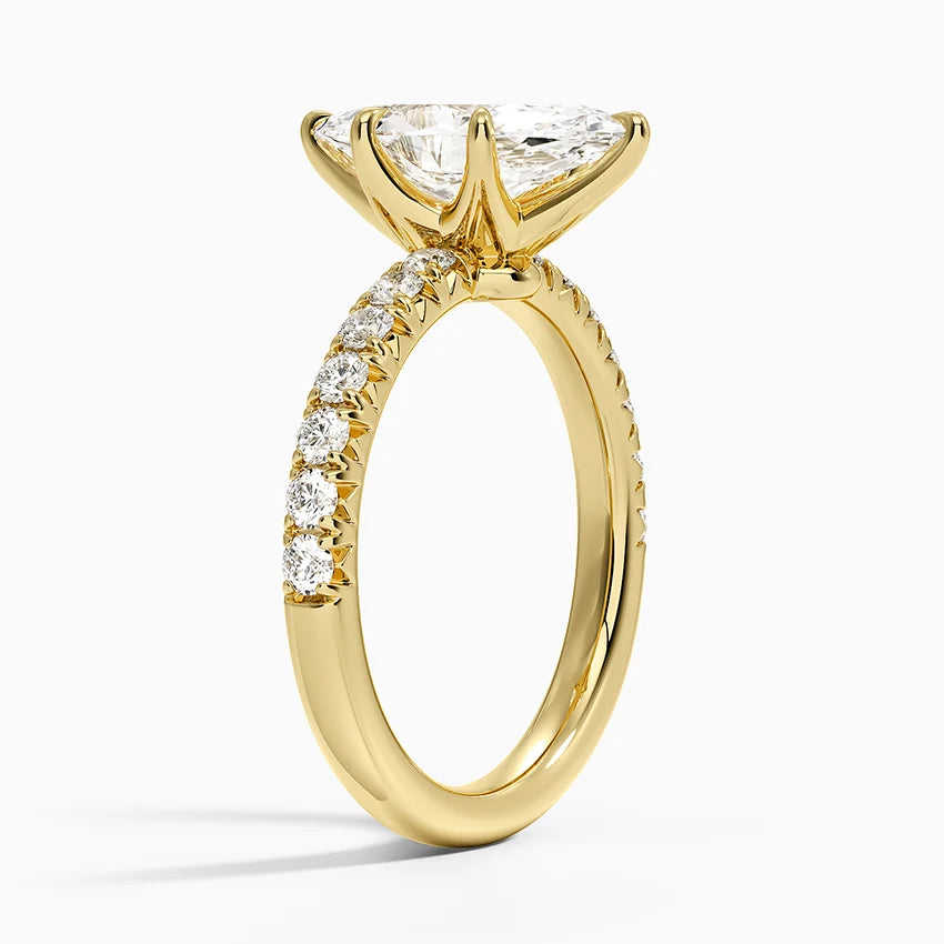 3 carat marquise  center stone igi certified EF VS1 handcrafted  in 14k gold, IGI certification