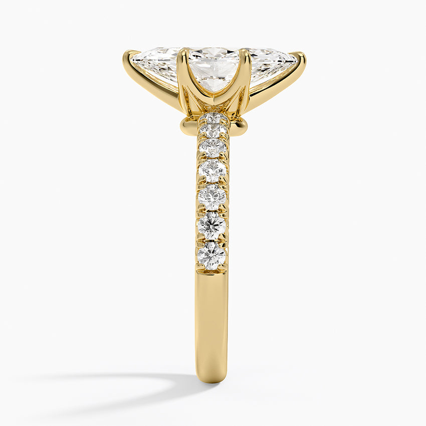 3 carat marquise  center stone igi certified EF VS1 handcrafted  in 14k gold, IGI certification