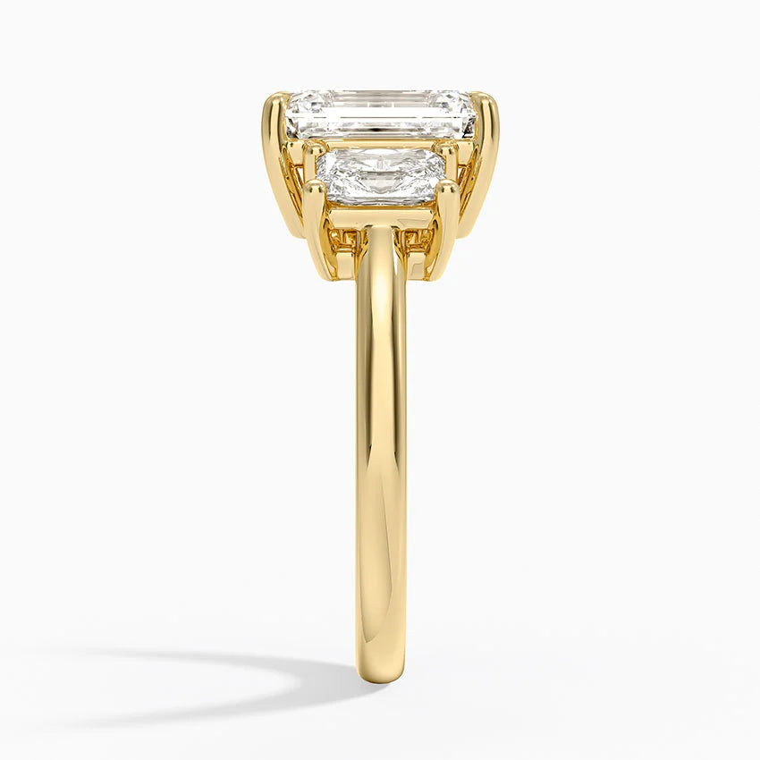 3 carat center stone emerald  EF vs   Eye Clean stone IGI certified diamond ,, handcrafted ring made in 14k gold