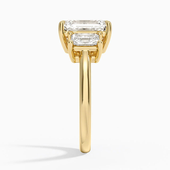 3 carat center stone emerald  EF vs   Eye Clean stone IGI certified diamond ,, handcrafted ring made in 14k gold