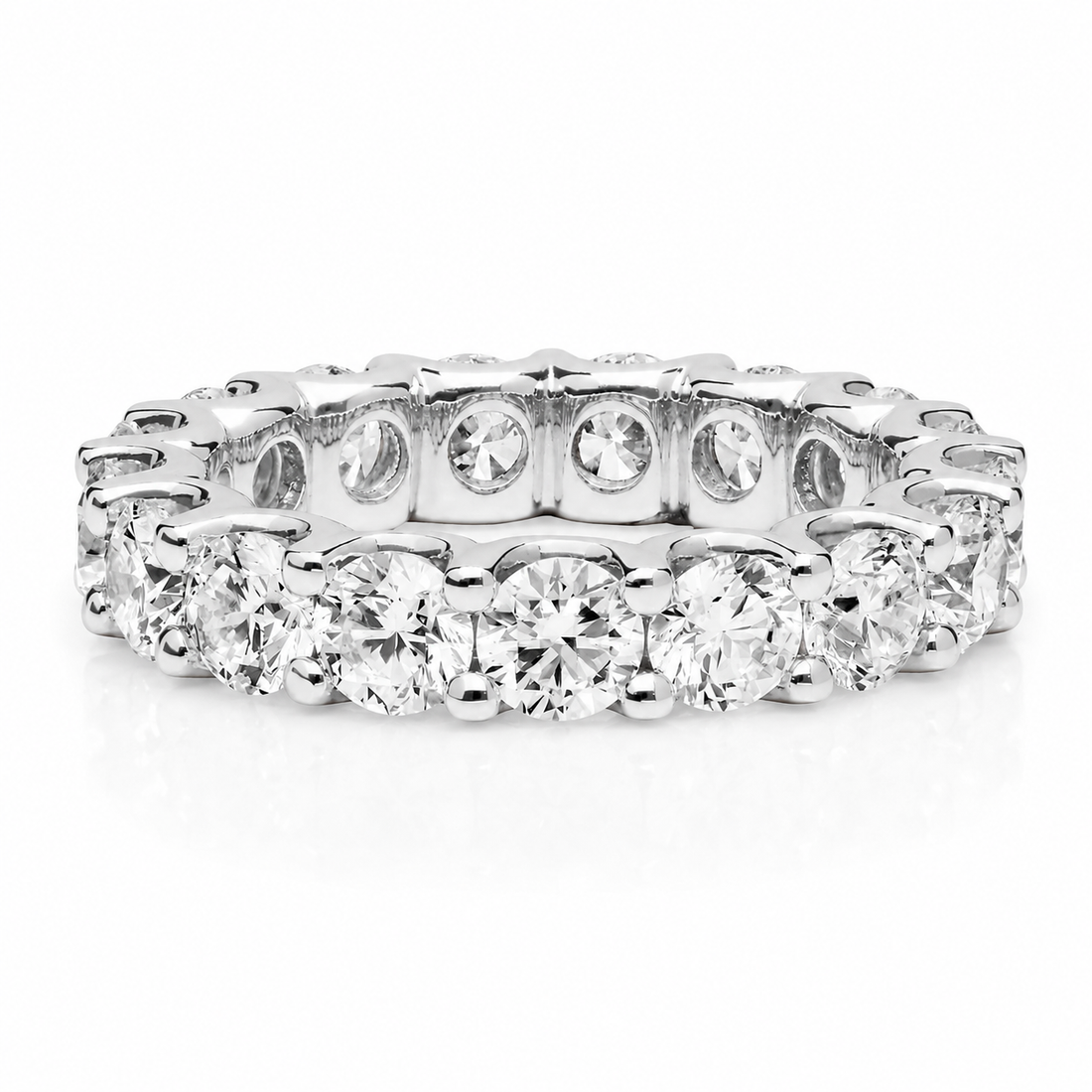 2 carat round brilliance ring E VS1 . Eye Clean stone excellent cut , handcrafted in 14k gold