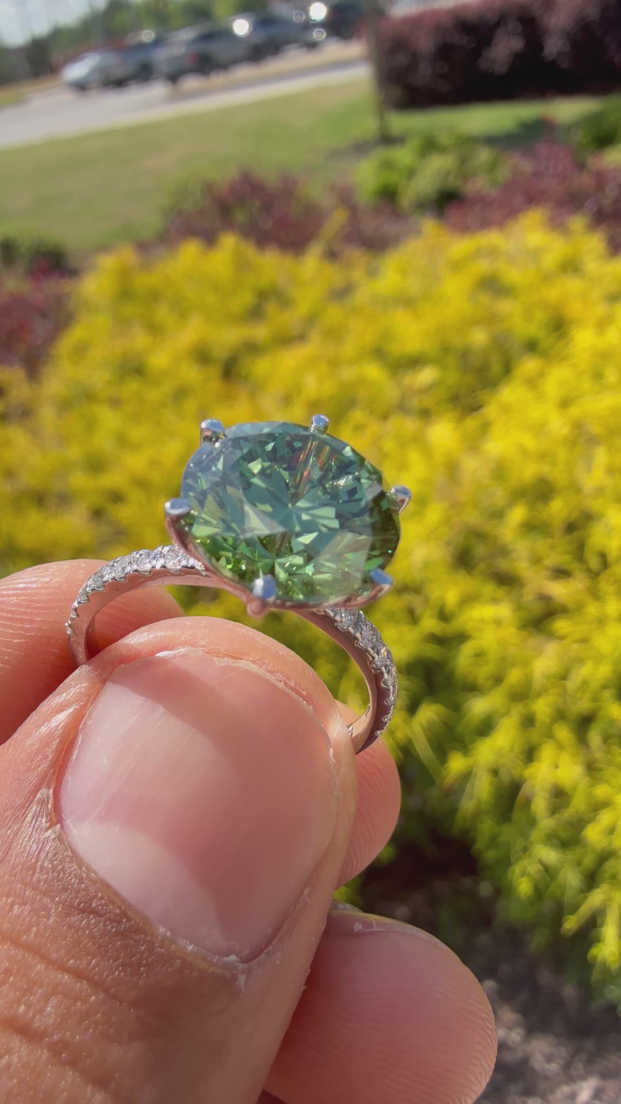 5.3 carat fancy green ring  handcrafted ring made with 14k gold in grown diamond