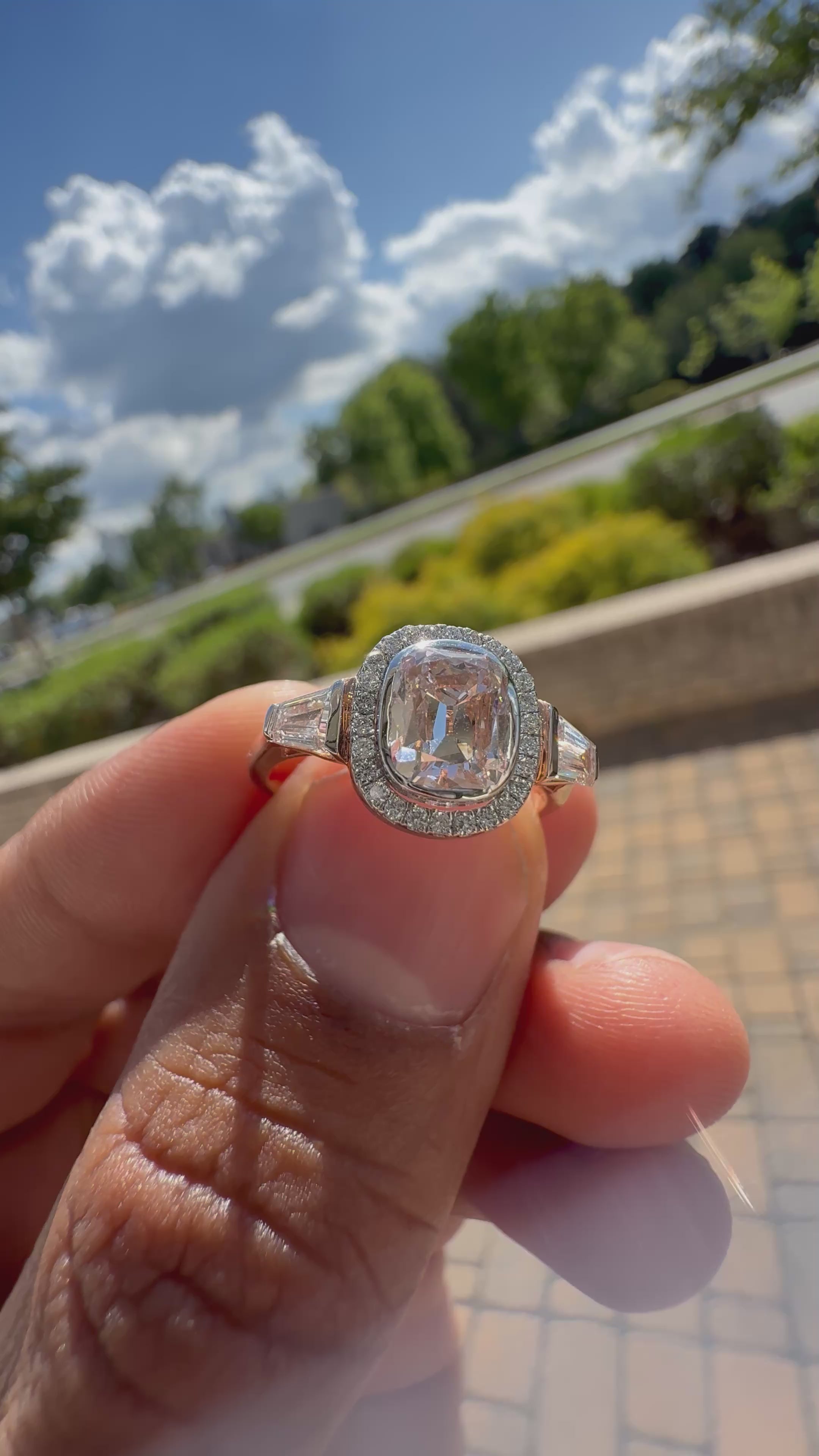 2 carat old mine cut E vs 1 IGI certified made with special cut on side carat handcrafted in grown diamond 14k gold