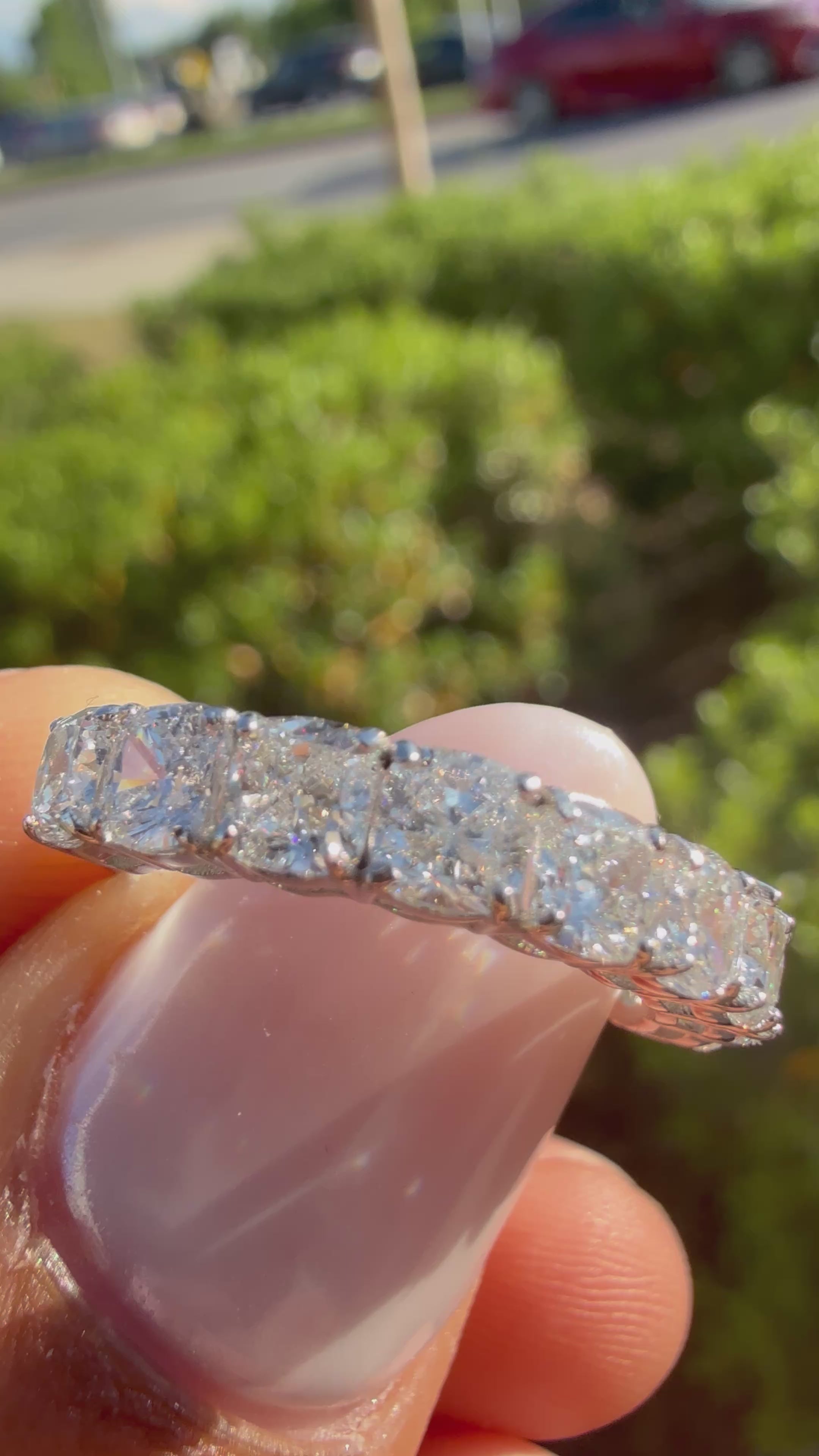 5 carat elongated cushion cut special cut ring VVS stone with special cut on side stone fancy highly handcrafted in grown diamond 14k gold ( made in gold )