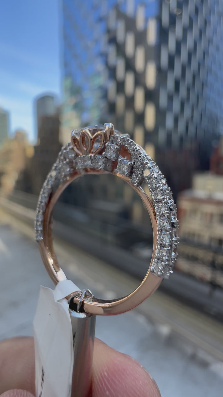 5 carat vvs Ring made in Rose gold  Handcrafted with vvs lab-grown Diamond