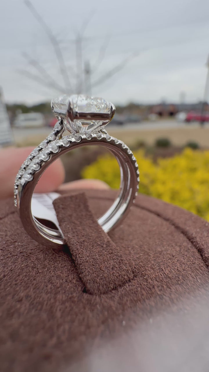 4 Carat  Engagement Ring  full set with side diamond band made with 3 carat center stone handcrafted in 14k white gold  , labgrown diamond E vs1 igi certified